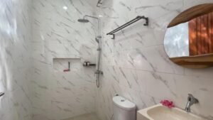 927383129